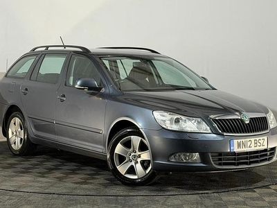 Grey Used 2012 Skoda Octavia Elegance Estate | £2,795 (Fair price)