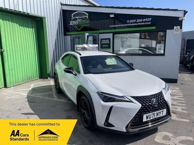 Lexus UX 250h