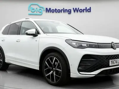 Used VW Tiguan R-line 150 HP (110 kW) 2024 White SUV