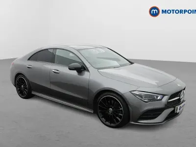Begagnad Mercedes CLA200 AMG Line Premium Plus 163 HK (119 kW) 2022 Grå Sportkupé