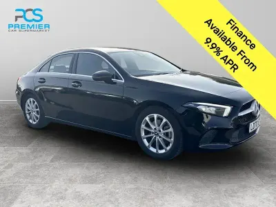 Begagnad Mercedes A200 Executive 163 HK (119 kW) 2020 Svart Sedan