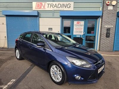Used Ford Focus Titanium 115 HP (84 kW) 2012 Blue Hatchback