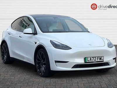 White Used 2022 Tesla Model Y Performance SUV | £28,750 (Fair price)