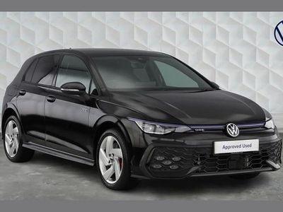 Second-hand VW Golf VIII GTE 272 CP (200 kW) 2025 Negru Hatchback