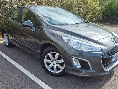 Used Peugeot 308 Active 92 HP (67 kW) 2013 Grey Hatchback