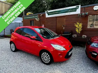 Used Ford Ka Zetec 69 HP (50 kW) 2013 Red Hatchback