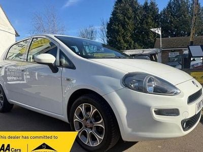 Used Fiat Punto Easy Plus 69 HP (50 kW) 2017 White Hatchback
