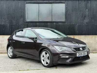 Used Seat Leon FR 130 HP (95 kW) 2019 Mauve/purple Hatchback