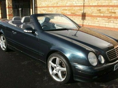 used Mercedes CLK230 Avantgarde 2dr Tip Auto 2.3