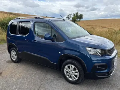 Used Peugeot Rifter Allure 100 HP (73 kW) 2021 Blue MPV