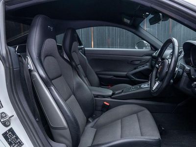 Used Porsche 718 Cayman 2019 White Coupe