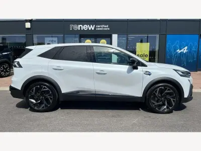 Used Renault Symbioz Iconic Esprit Alpine 143 HP (105 kW) 2025 White  SUV