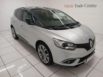 Used Renault Scénic IV Iconic 120 HP (88 kW) 2019 Silver MPV