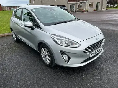 Used Ford Fiesta Zetec 70 HP (51 kW) 2018 Silver Hatchback