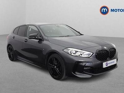 Używany BMW 118 M Sport 136 KM (100 kW) 2021 Szary Hatchback