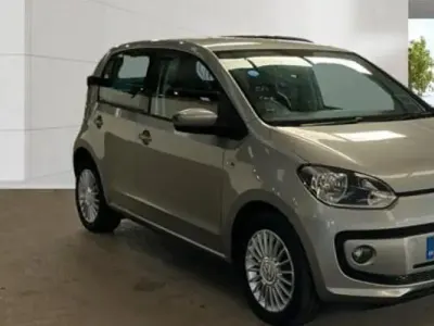 Used VW up! high up! 73 HP (53 kW) 2014 Hatchback
