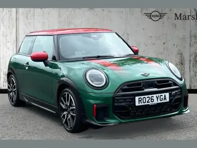 Used Mini John Cooper Works 228 HP (167 kW) 2026 Green Hatchback