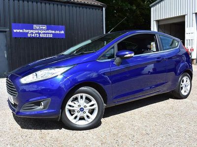 Blue Used 2016 Ford Fiesta Zetec Hatchback | £5,695 (Fair price)