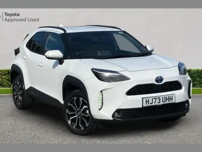 Used Toyota Yaris Cross Design 113 HP (83 kW) 2023 White SUV