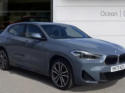 Begagnad BMW X2 M Sport 217 HK (159 kW) 2023 Grå SUV
