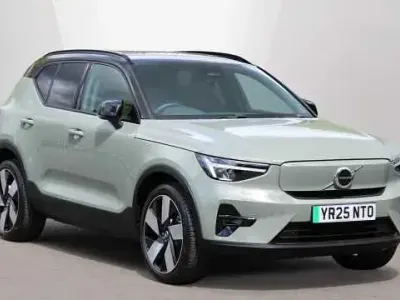 Used Volvo EX40 Plus 175 kW (238 HP) 2025 SUV
