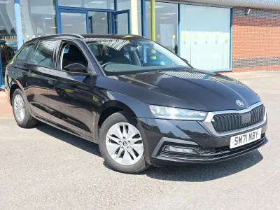 Used Skoda Octavia SE Technology 110 HP (80 kW) 2022 Black Estate