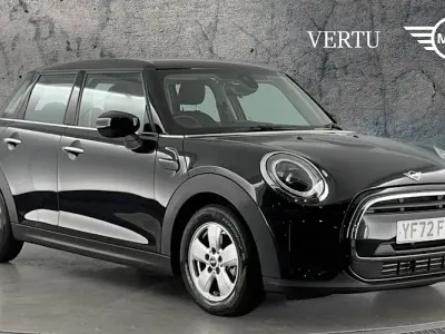 Used Mini Cooper Classic 136 HP (100 kW) 2022 Black Hatchback