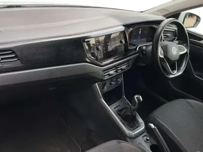 Used VW Polo Life 94 HP (69 kW) 2021 White Hatchback