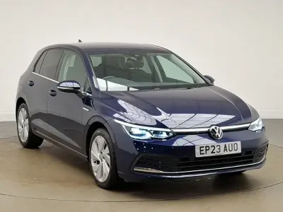 Used VW Golf VIII Style 150 HP (110 kW) 2023 Blue Hatchback