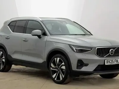 Usado Volvo XC40 Ultra 2025 Cinzento SUV