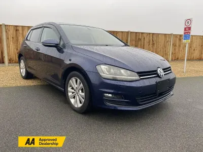 Used VW Golf VII S 105 HP (77 kW) 2014 Blue Hatchback