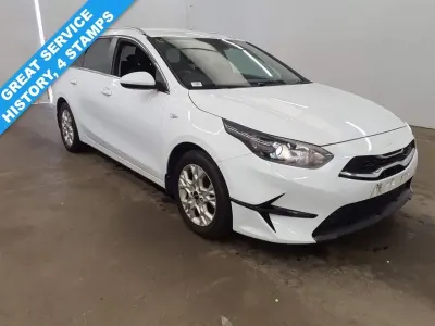 Used Kia Ceed Sportswagon 2021 White Estate