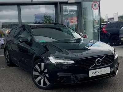 Used Volvo V90 Plus 350 HP (257 kW) 2024 Black Estate