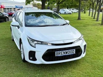 Usado Suzuki Swace 140 CV (102 kW) 2023 Blanco Familiar