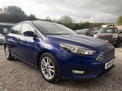 Used Ford Focus Zetec 125 HP (91 kW) 2016 Blue Hatchback