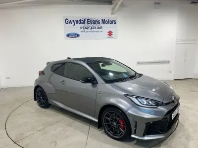 Nowe Toyota Yaris 257 KM (189 kW) 2025 Szary Hatchback