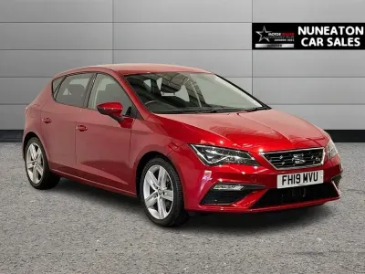Begagnad Seat Leon FR 130 HK (95 kW) 2019 Röd Halvkombi