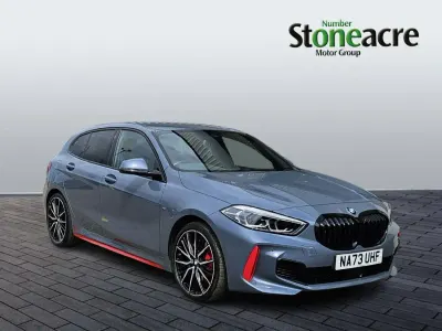 Begagnad BMW 128 Comfort Edition 2023 Grå Halvkombi