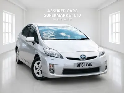 Used Toyota Prius 70 HP (51 kW) 2011 Silver Hatchback
