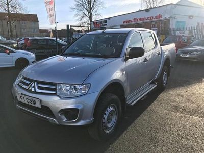 Used Mitsubishi L200 134 HP (98 kW) 2016 Silver Pickup