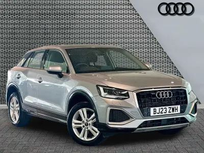 Usado Audi Q2 Sport 147 CV (108 kW) 2023 Plateado SUV