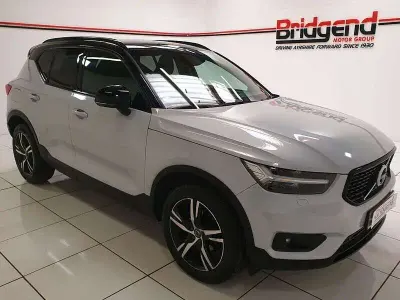 Used Volvo XC40 R-Design 150 HP (110 kW) 2019 Silver SUV