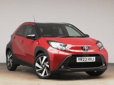 Used Toyota Aygo X 72 HP (52 kW) 2023 Red SUV