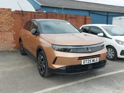 Used Vauxhall Grandland X 136 HP (100 kW) 2025 Brown SUV
