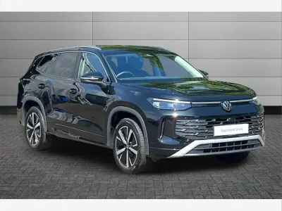 Gebraucht VW Tayron Elegance 150 PS (110 kW) 2026 Schwarz SUV