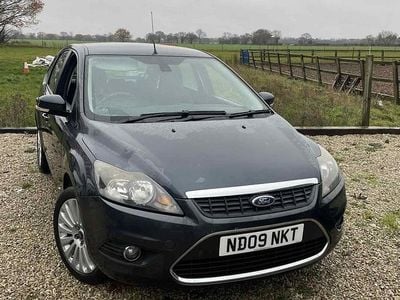 Grey Used 2009 Ford Focus Titanium Hatchback | £2,245 (Fair price)