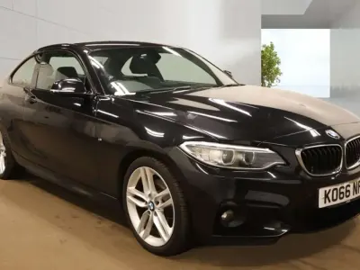 Used BMW 220 Sport Line 190 HP (139 kW) 2017 Black Coupe