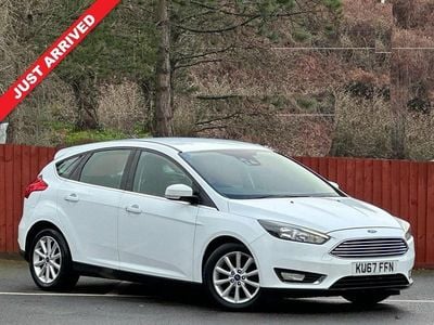 Used Ford Focus Titanium 125 HP (91 kW) 2017 White Hatchback