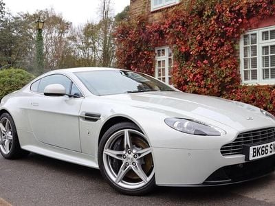 Aston Martin Vantage