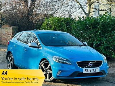 Blue Used 2016 Volvo V40 R-Design Hatchback | £8,490 (Fair price)